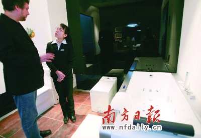 �����l(w��i)ԡ���ڜp�ټ��g(sh��)�մɳ����f��