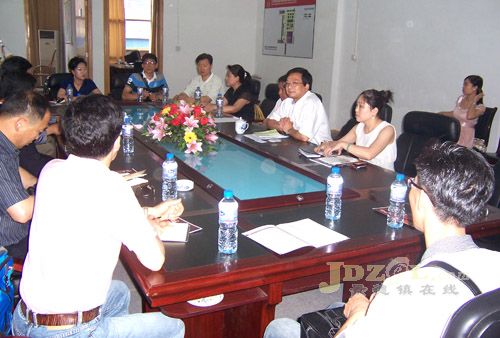 點(diǎn)擊圖片可在新窗口打開: