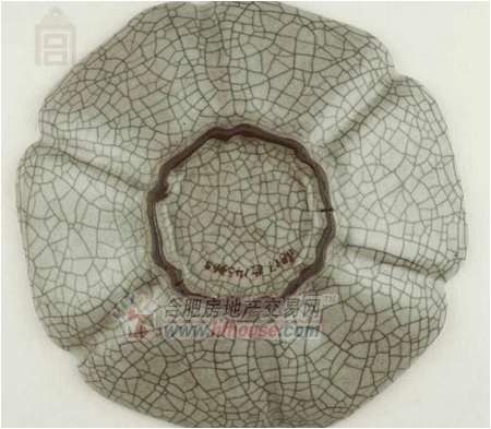 故宮打爛哥窯瓷盤很淡定 國寶損壞誰之過