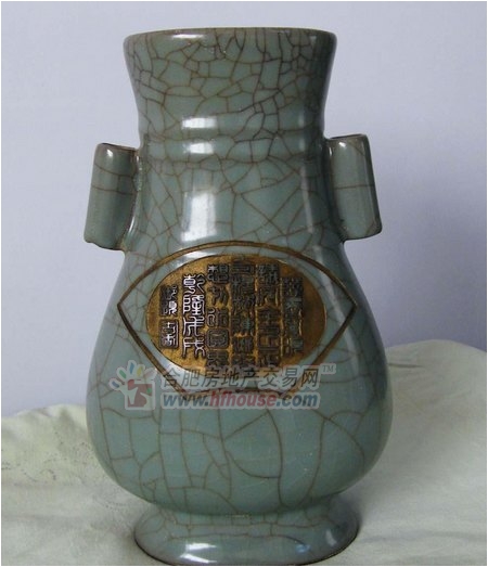 故宮打爛哥窯瓷盤很淡定 國寶損壞誰之過