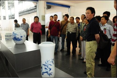 �ɱ�ˮī&mdash;�����L��չ�����մ�ˇ�g���[��