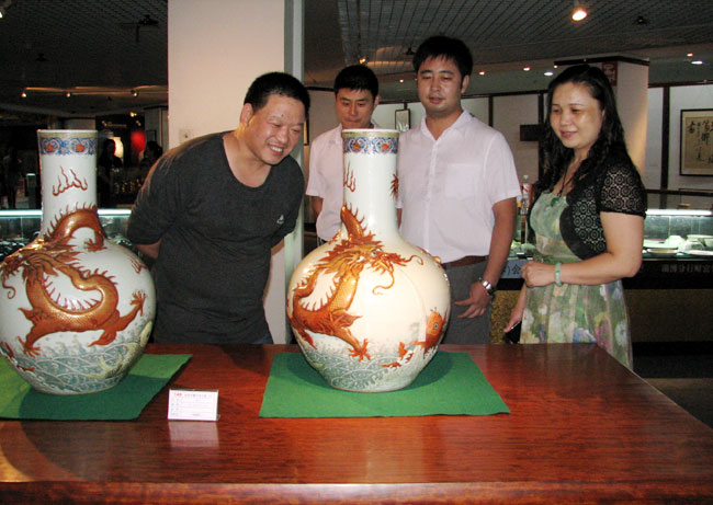 2011�Ͳ��մ��������u(չʾ)���A(y��)չ���_�Ļ