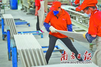 Ľ(jng)(j)΄h(yun)մɮa(chn)I(y)߀RI(y)Yya(chn)I(y)(chung)yЈD(zhun)y“y”}