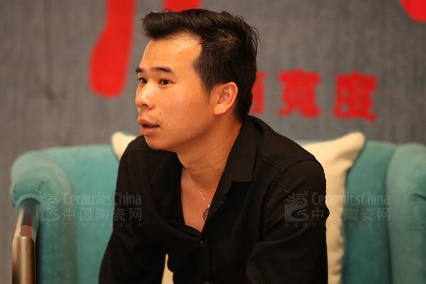 佛室協(xié)—設(shè)計(jì)委委員韋保楊