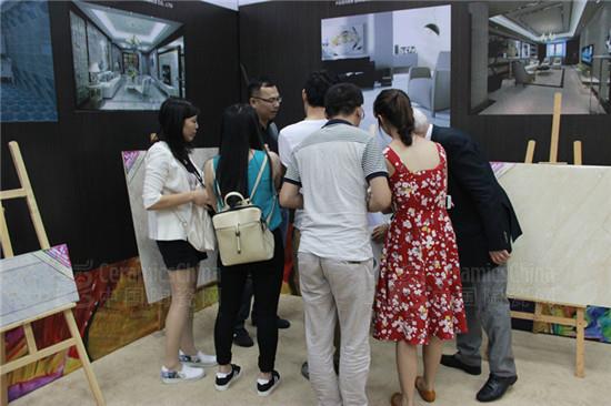 華鵬陶瓷姚總遭遇記者“圍堵”