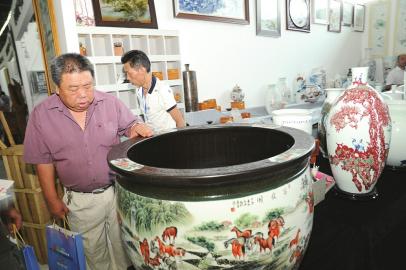 點擊查看大圖 匯聚陶瓷的世界走向世界的陶瓷